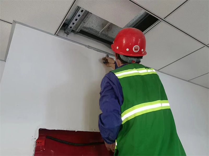 電動擋煙垂壁 電動擋煙垂壁