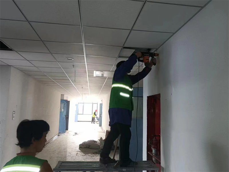 電動擋煙垂壁 電動擋煙垂壁